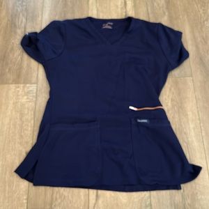 SCRUB TOP MINT CONDITION